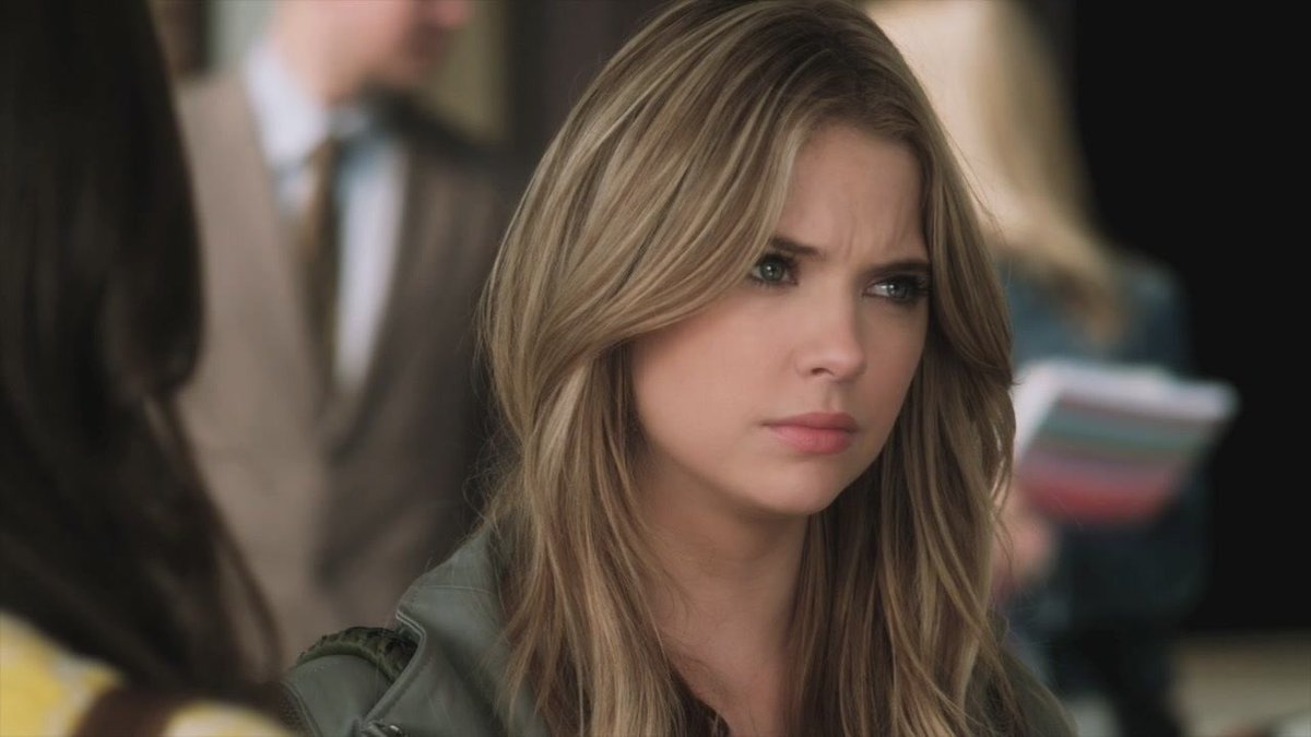Manuel On Twitter Hanna Marin Ashley Benson Her Growth