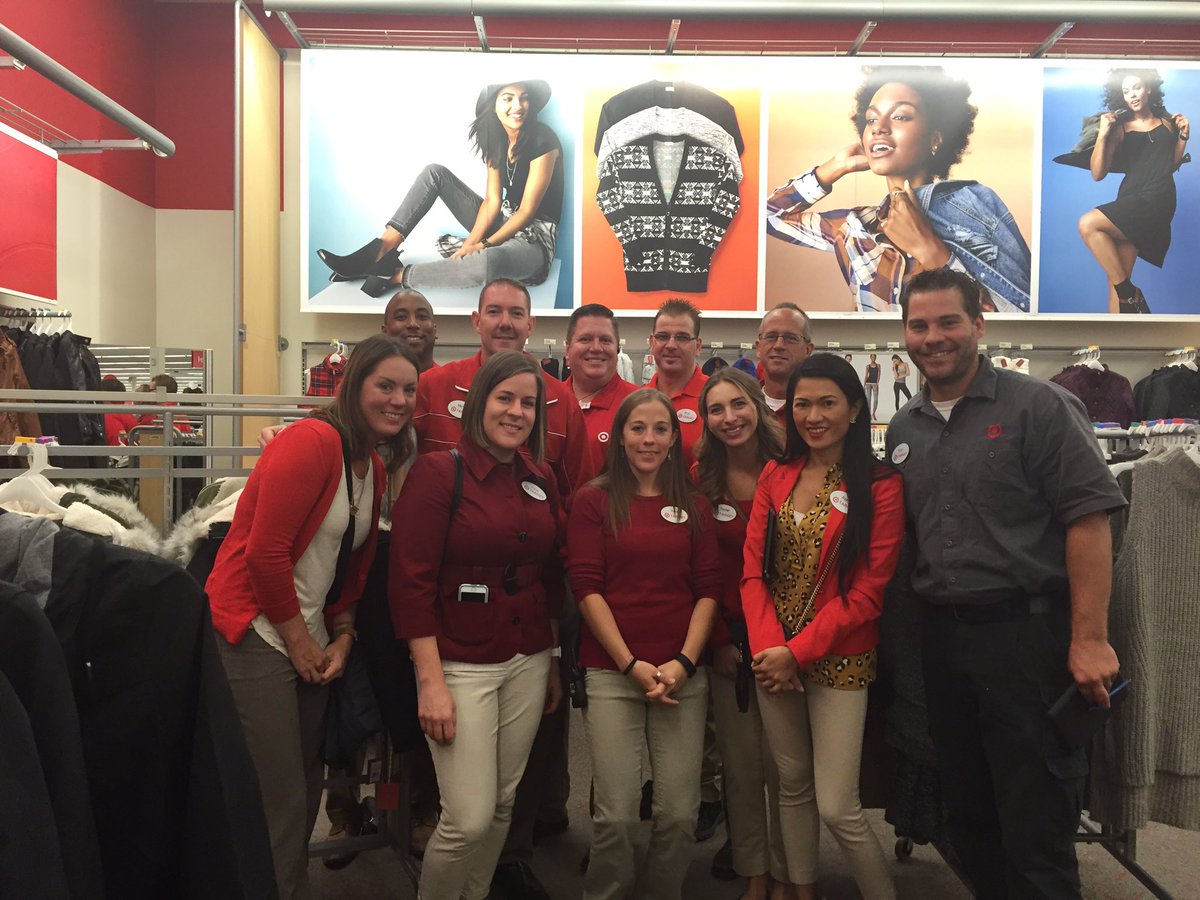 Mark.Everett tweet media