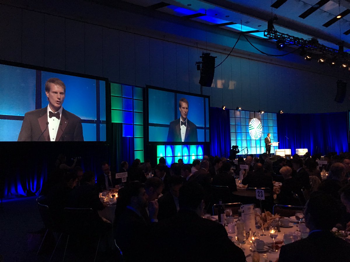 HUMANCONTACT's tweet photo. Looking good, @CFAToronto! #CFATODinner https://t.co/5uQzBggGRl