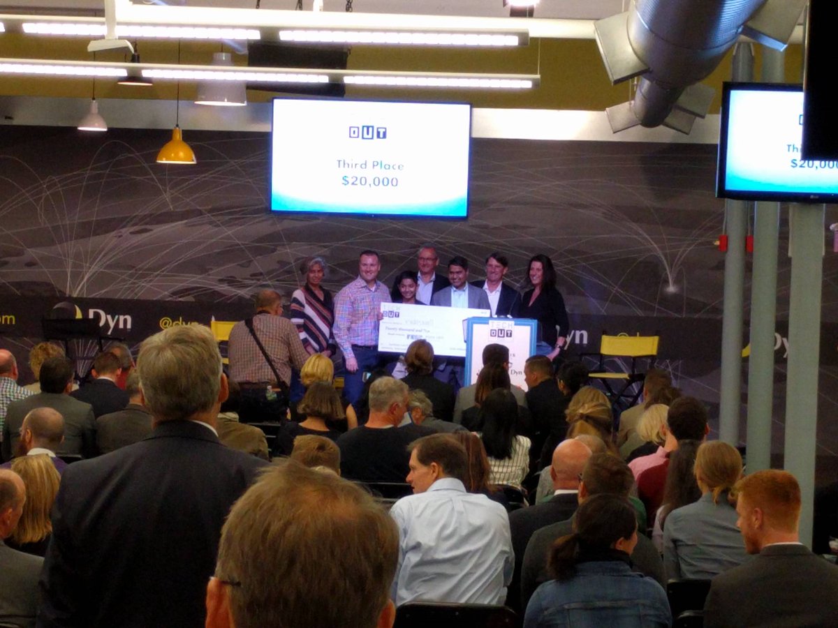 alpha_loft's tweet image. The crowd favorite by a long shot!! Congrats to 3rd place winner @KudosWall !!! #Techout16 @NHHTC