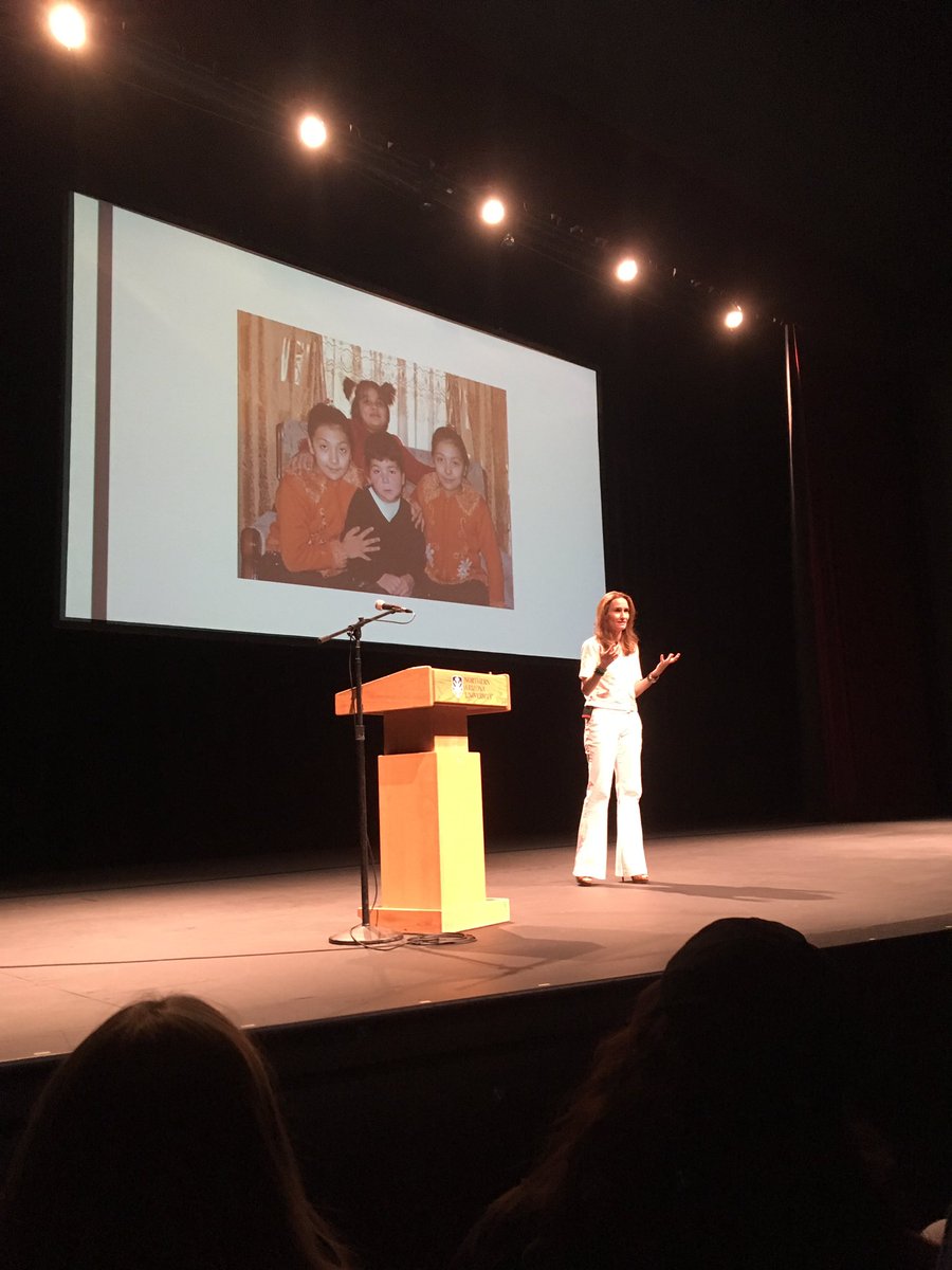 NaUreads's tweet photo. Thanks @NAU students and @nordbergj for awesome conversations about #theundergroundgirlsofkabul! #naureads2016 https://t.co/c45td12Kn8
