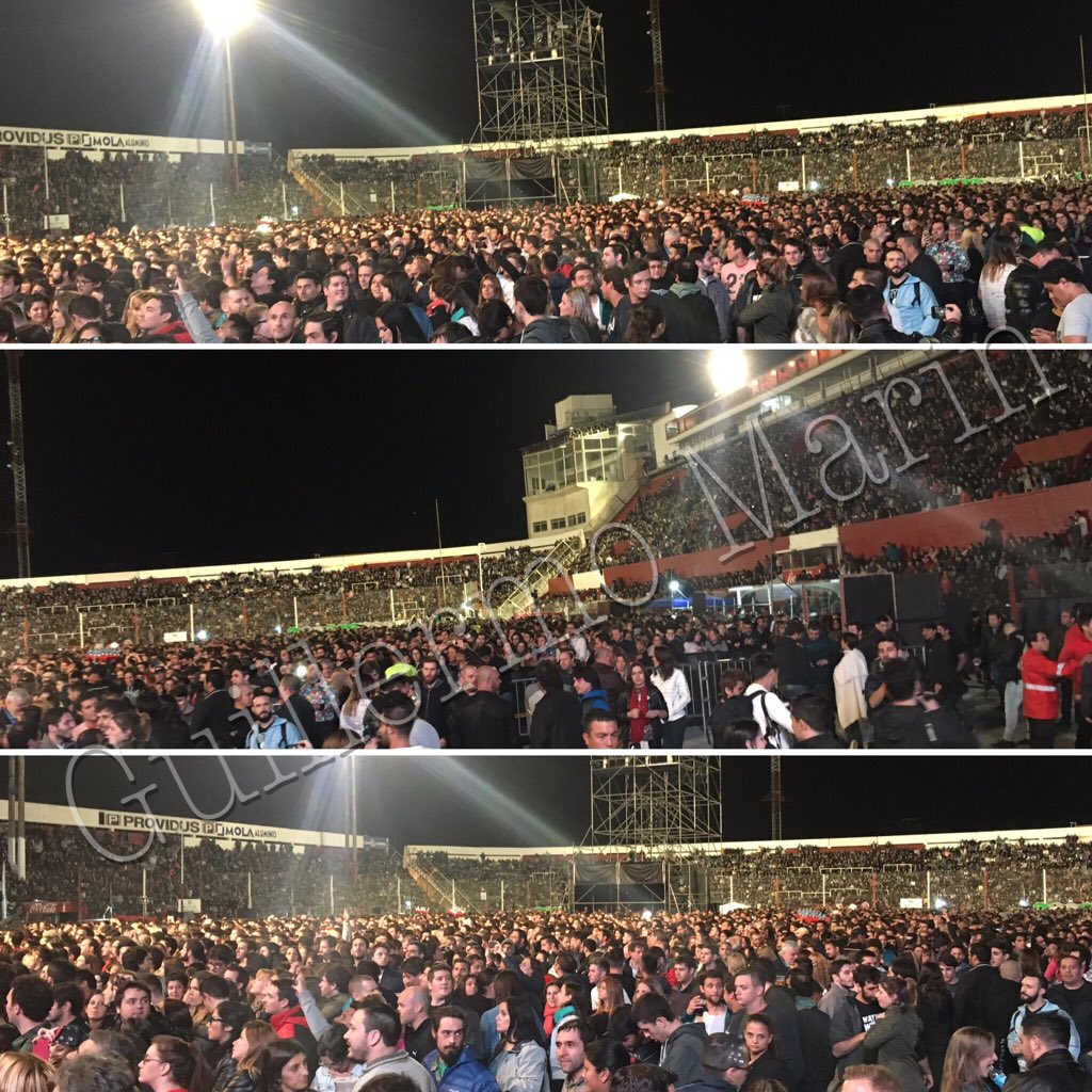 Marin1966Marin's tweet photo. Increíble convocatoria! Estadio LLENO. 

#AerosmithEnCordoba https://t.co/gVOgT35PCR