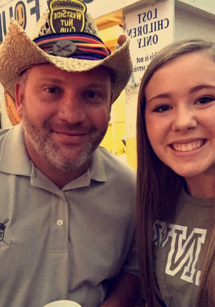 cammiejones21's tweet photo. #CMSTFallFest He became a nut clubber because of his family. His favorite food is Stromboli at booth 130! @ProfHoehn https://t.co/60M87UYuKR
