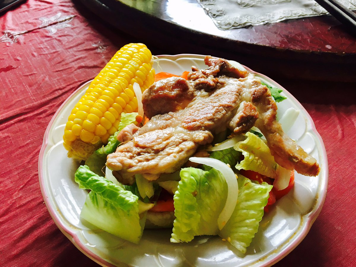 Locobear2's tweet image. 眠前朝食