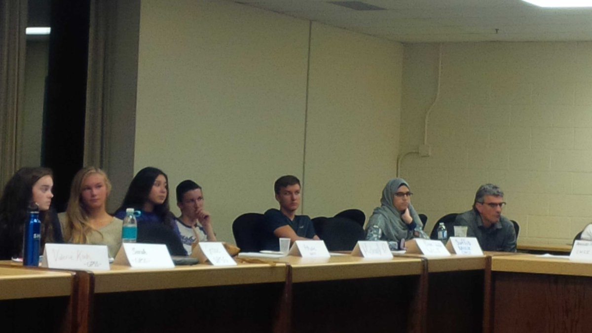 TrusteeKSmith's tweet photo. Student Voice at work at WRDSB. Students are first. #studentsarefirst #opbsa #wrdsb #kwawesome https://t.co/YkMFDk4p65