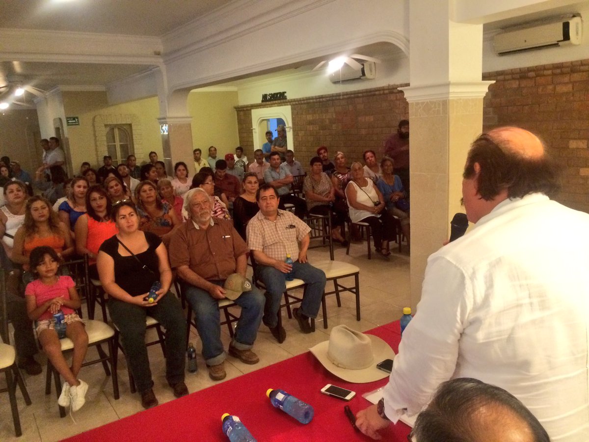 uncafeconcecygu's tweet photo. Estoy en #Múzquiz, mi tierra natal, aquí todos compartimos el mismo sentir: fuera los Moreira de #Coahuila! No más corrupción. https://t.co/qx3QTVYyC4