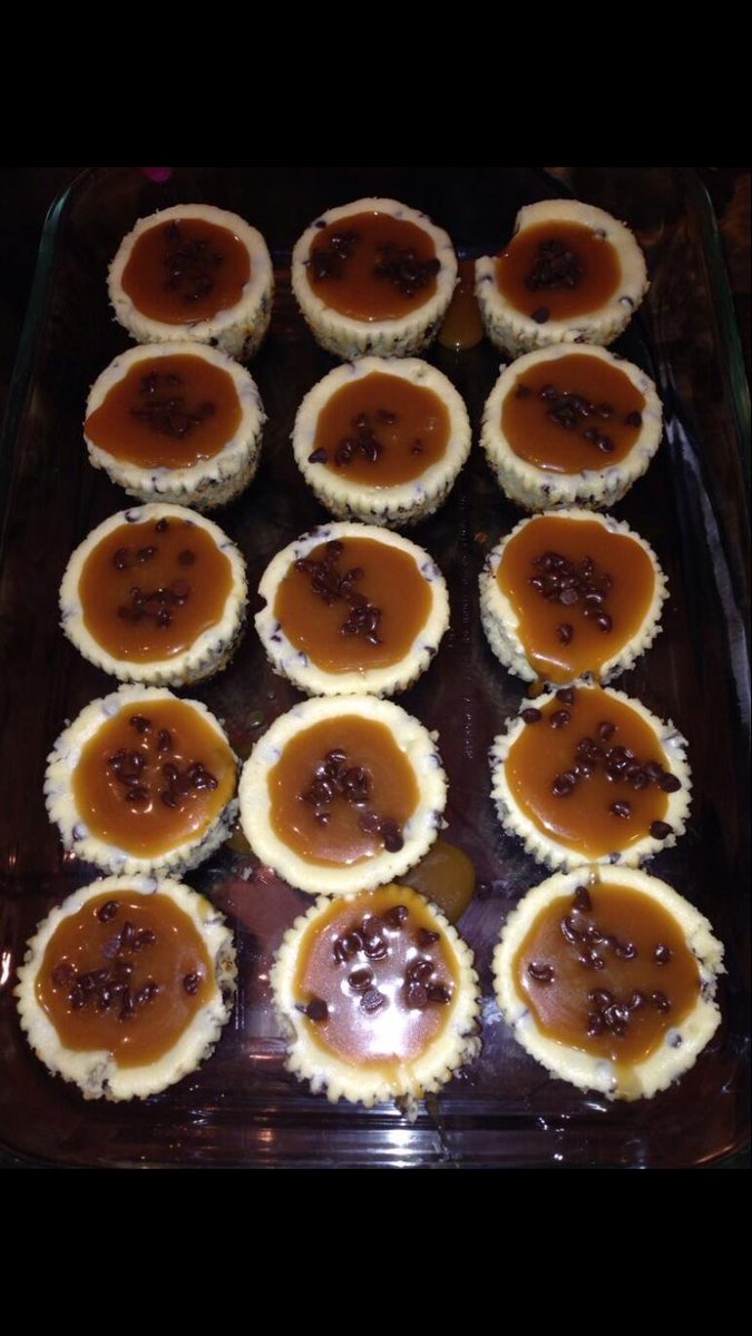 jennabrooke9's tweet photo. @ItsFoodPorn @parkertyler69 DID THAT😋 https://t.co/iHgyAUf89m