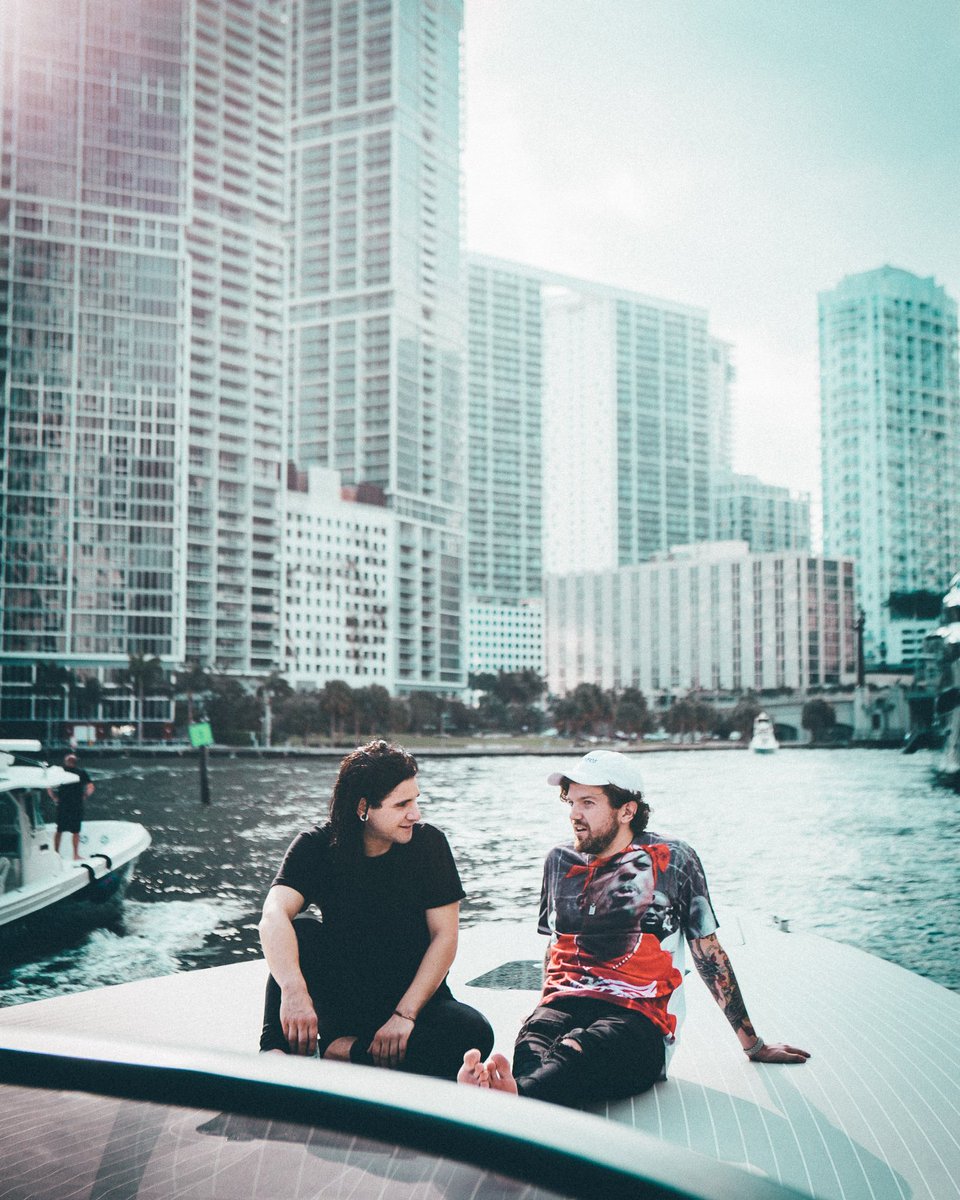 Skrillex's tweet image. Happy birthday @dillonfrancis thanks for being born and making so many people around the world laugh and smile 🙏🙏🙏🙏