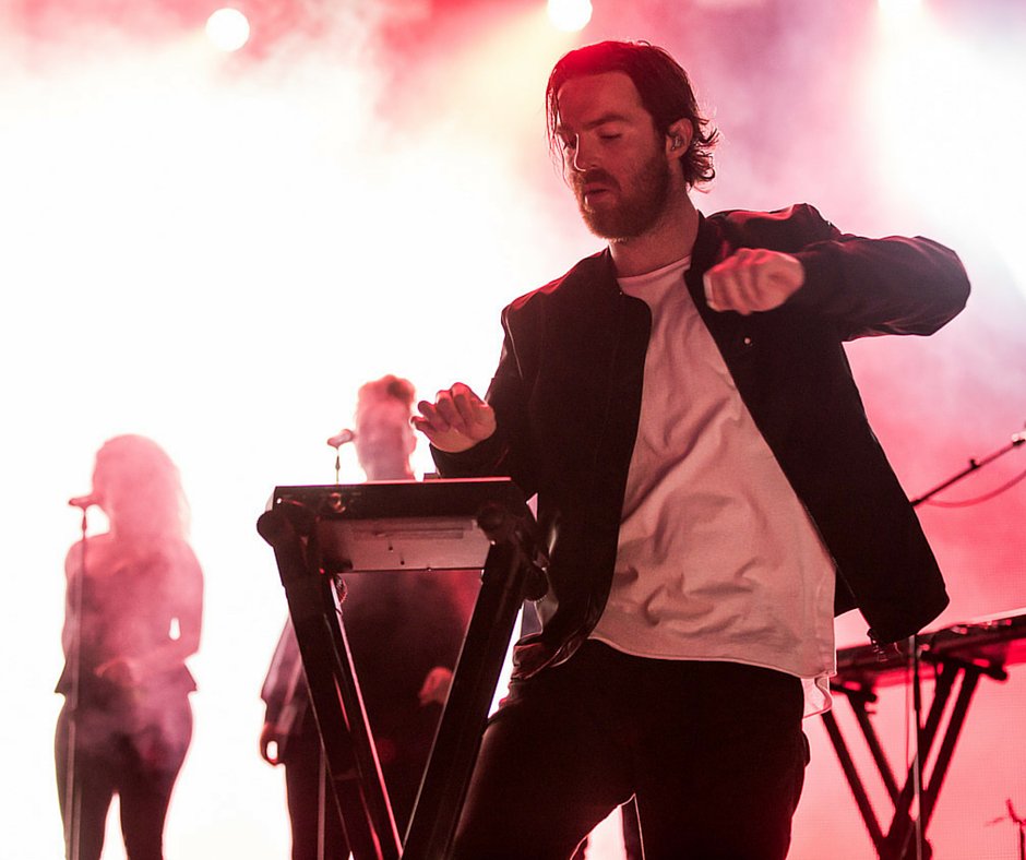 IntelANZ's tweet photo. Congrats @Nick_Murphy & @marcusmarr on your #ARIA nom. Here's a #TBT to celebrate Nick aka Chet Faker’s @SydOperaHouse gig #IntelInsideSOH https://t.co/fgaxVjFjzI