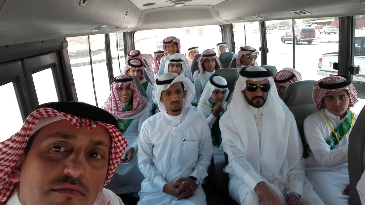 مشاركة طلاب مدرسة عباده إدارة التعليم زيارة سمو امير الجوف #عين_الجوف_التعليمية