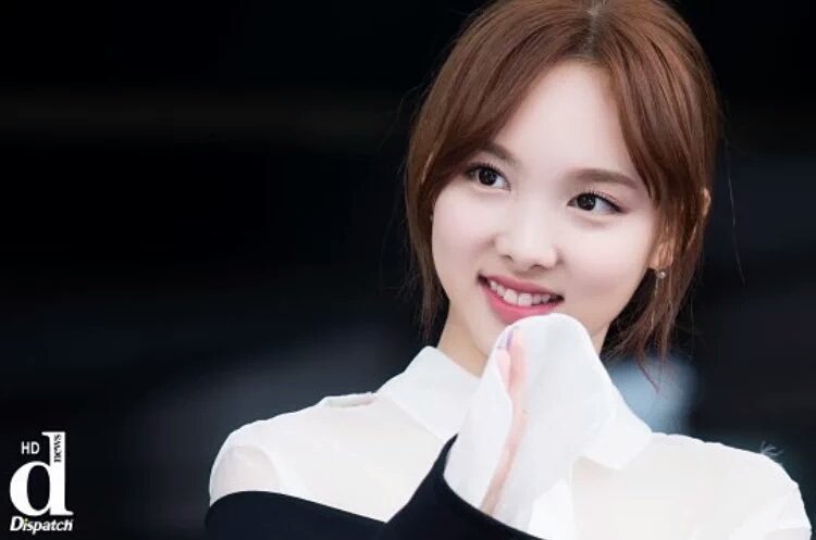 [트와이스] 오랜만에 트와이스의 척추라인 | 인스티즈