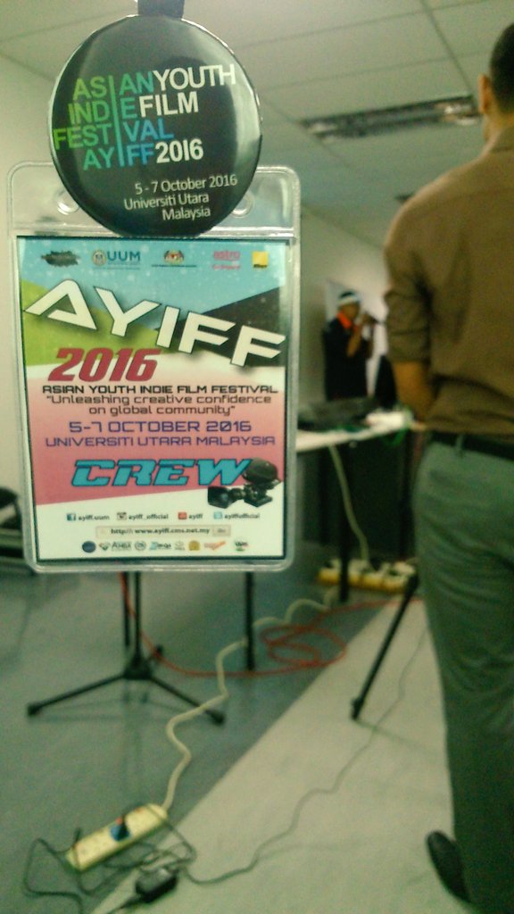 AcadWahid's tweet photo. Currently cover for Soundtrack Production Workshop. #AYIFF2016 https://t.co/RplojN3MC2
