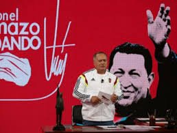 miuriankarina's tweet photo. #ConLaMUDSePerdioEsaCosecha  #ChávezEsAmor “Cuando yo no sté búsquenme en los ojos de los niños”, Hugo Chávez https://t.co/qJOnZxPSy5