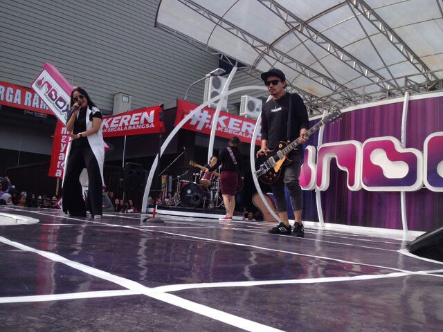 NOW <a href="/kotakband_/">Official KOTAK</a>  @inboxsctv_  @sctv_