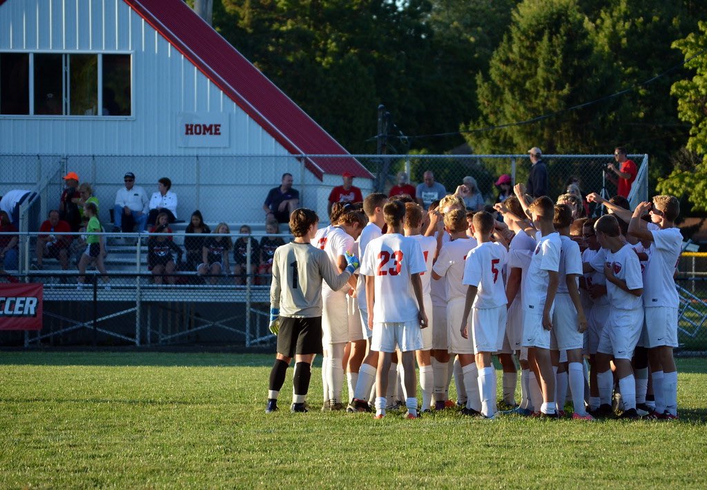 pjbrightbill's tweet photo. So proud of my team! PAC champs. Let's eat boys #SQUAADDDD โฝ https://t.co/nL1znhtlyC