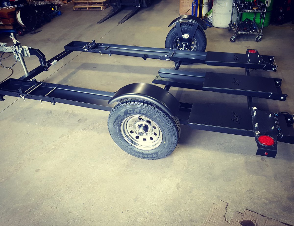 stinger trike trailer