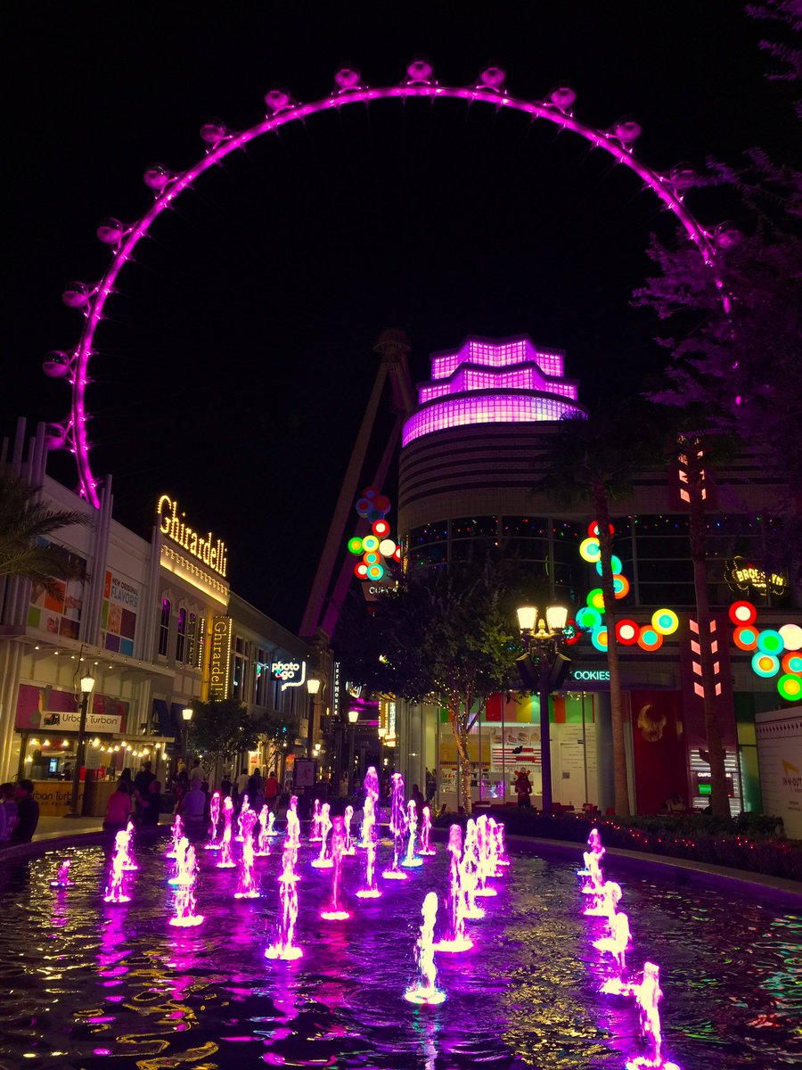 TotalVegasBlog's tweet photo. We're pink @HighRollerVegas tonight and ready for Silent Disco tomorrow at #TheLINQPromenade for #BreastCancerAwarenessMonth. #BCA #Vegas https://t.co/BtxkR9APnq