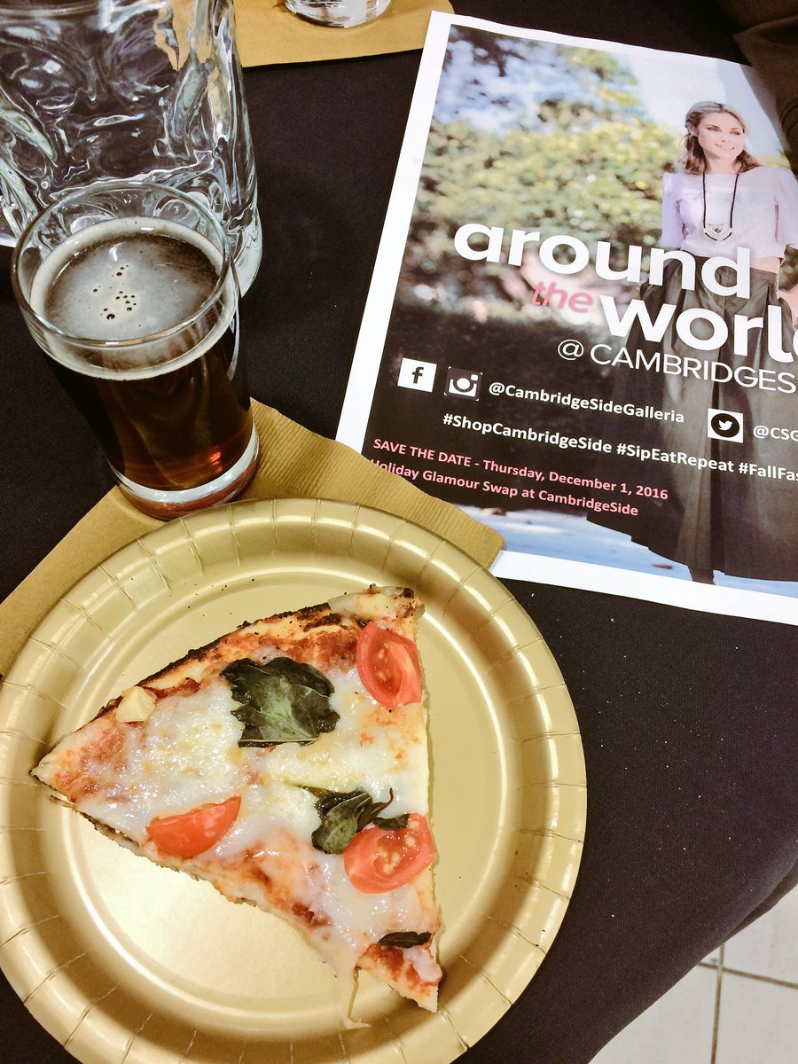vanessainboston's tweet photo. many thanks to @CSGalleria for hosting another 👌🏼#bloggernightout. | #shopcambridgeside #sipeatrepeat #fallfashion https://t.co/Vjc0vlhDZ3