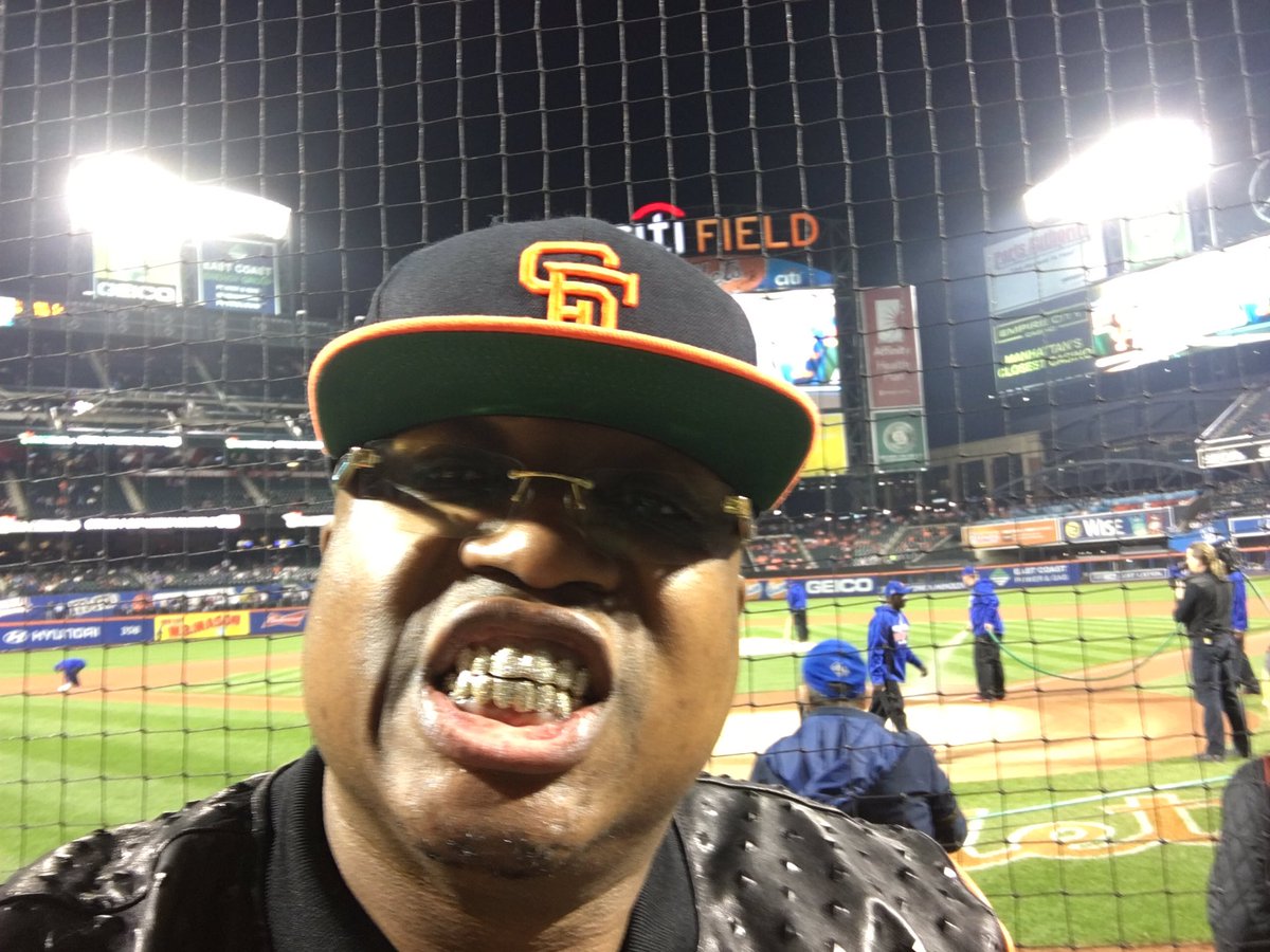 SFGiants's tweet photo. MOOD: https://t.co/UfetkfnMlB