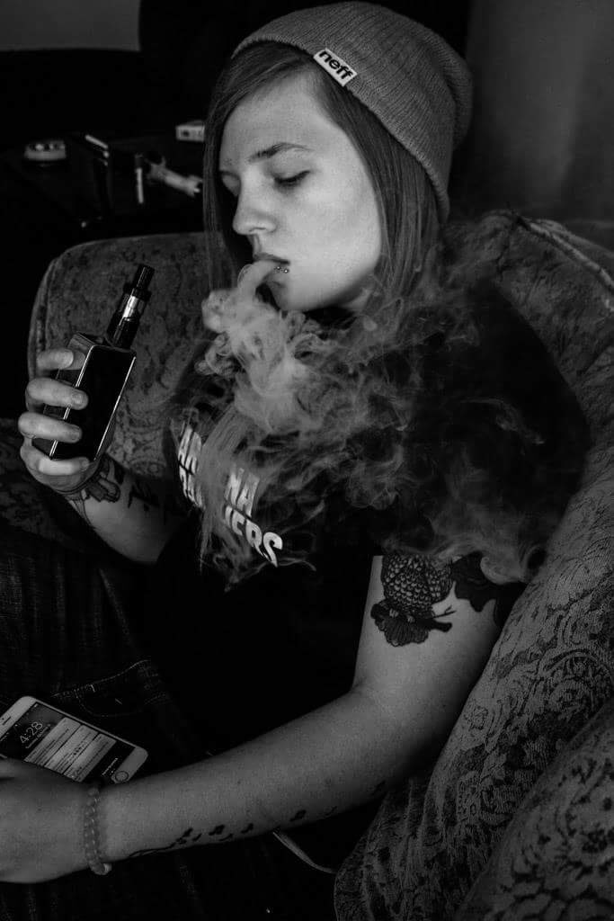 ecigvapeshop's tweet photo. hbleeezy https://t.co/qM85XYrd0g #vape #smoke black gaze. #DirtHalo https://t.co/EcUdWw7RVU #ecigvapeshop #vape #ecig