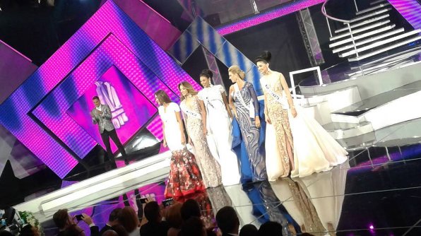 Yuli_atuestilo's tweet photo. TOP 5 - ¡En segundos conoceremos a #MissVenezuela 2016! https://t.co/hxrfLG2rXf"