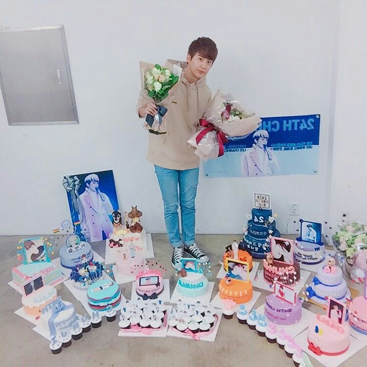 teentopstagram's tweet photo. [161005]✨CHUNJI✨
고마워요🍰
-
Thank you🍰 https://t.co/WkwFlhSSYo