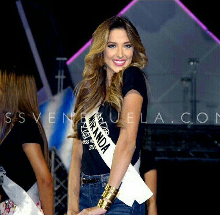 missmiranda2016's tweet photo. ¡Felicidades a nuestra @MissVMiranda por llevarse la banda de Miss #Elegancia en el #MissVenezuela 2016! https://t.co/Y9sunx5ibo