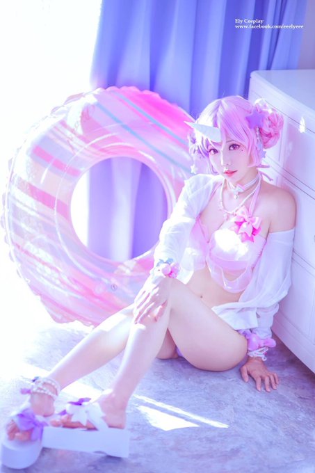 Twitterのコスプレ画像39