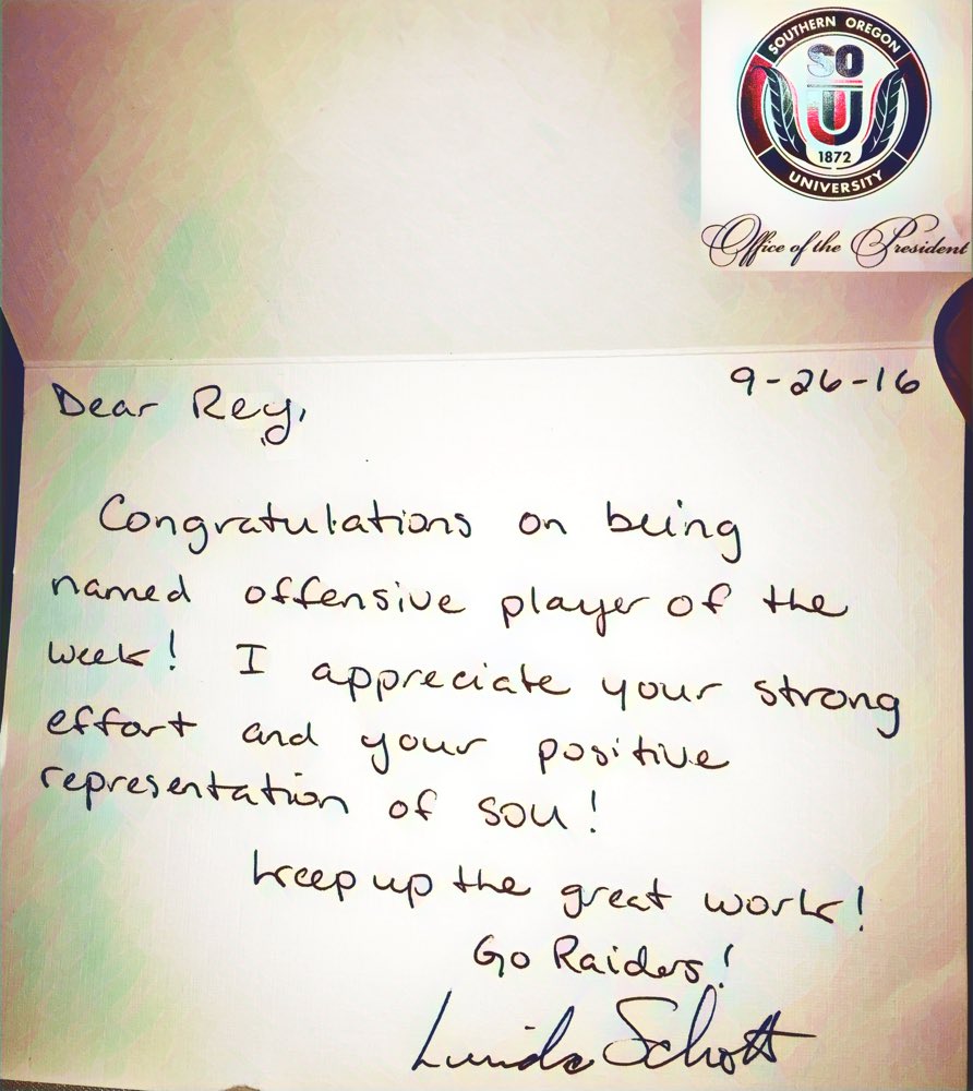 thereyvega's tweet photo. Salute to the President 🏴🚩🏳This just motivates me to go even harder every week for the Raider Fam 🙏💪🏽💯 #ChasingDreamz https://t.co/aksLBNrvFQ