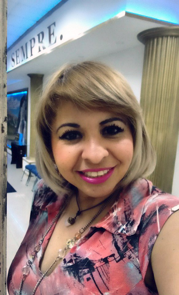 CRISMEL20102's tweet photo. Quarta na Impd de fortaleza louvando a Deus! https://t.co/T5XvSJ47RO
