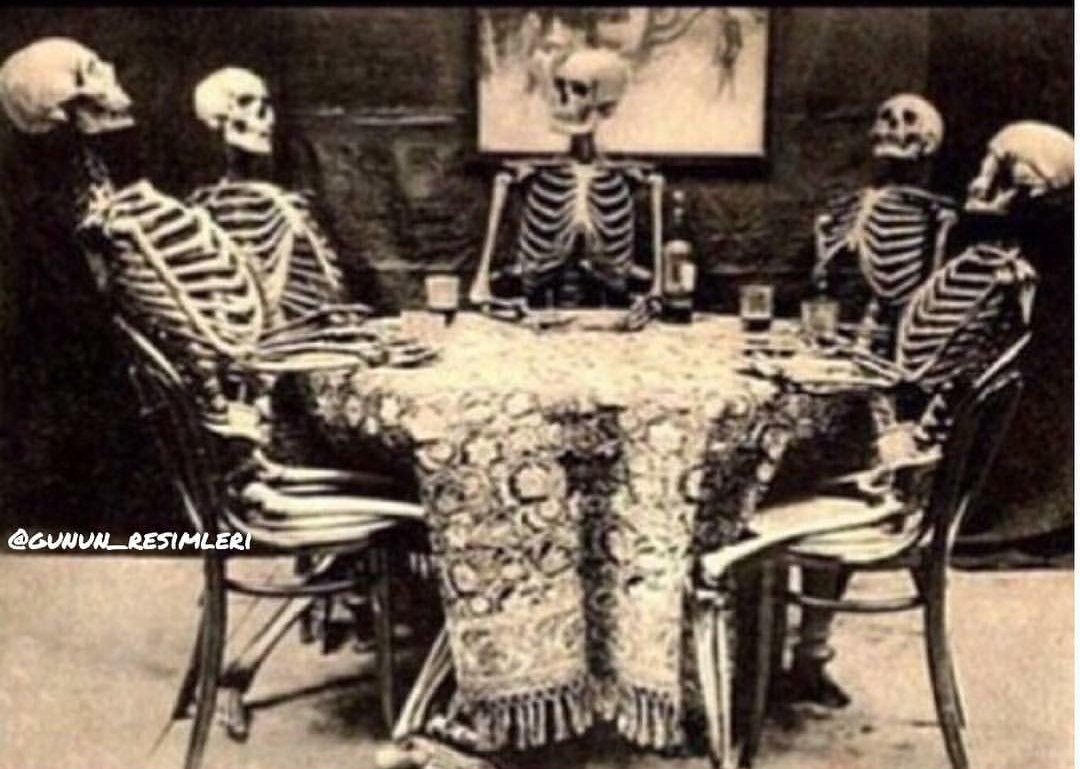 Hukuk Fakültesi Mezuniyet Yemeği 🍝 🍴 🍻 🍹 #hukukadair #hukukadaircom #hukukfakültesi 😀 😀 😀