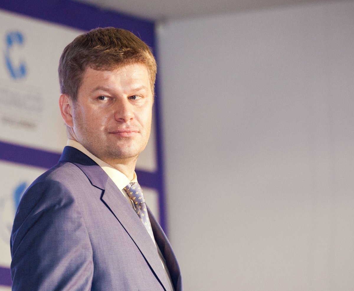 Ведущий спортивный комментатор. Дмитрийдмитрийгуберниевгуберниев. Губерниев. Дима Губерниев. Дмитрий Губерниев комментатор.