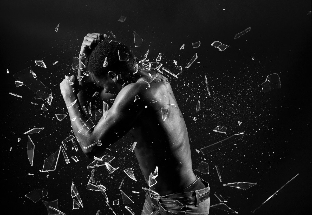 SoniaJebsen's tweet photo. #MadsPerch
Broken glass... https://t.co/ywyWxGXcTw