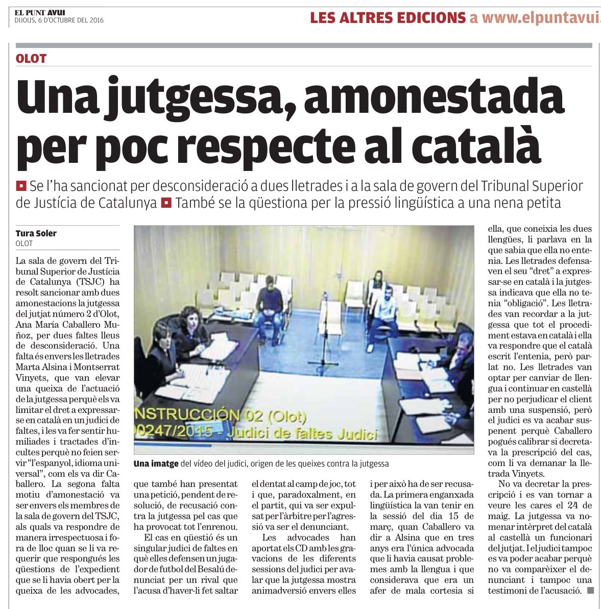KRLS's tweet photo. Els qui s'esquincen les vestidures per una enquesta de la ràdio pública, què en pensen d'aquesta servidora pública que menysprea el català? https://t.co/jQgP11JHVt
