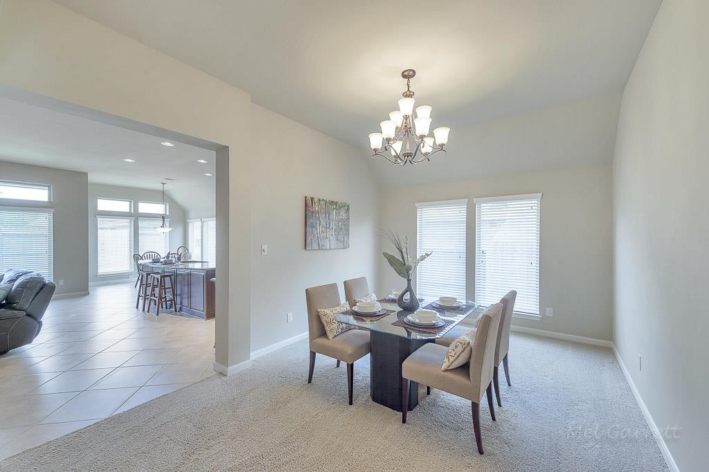 ReMixDesigns_'s tweet image. 28002 Brandy Creek Ln just hit the market. We are so proud of this ReMixed House!