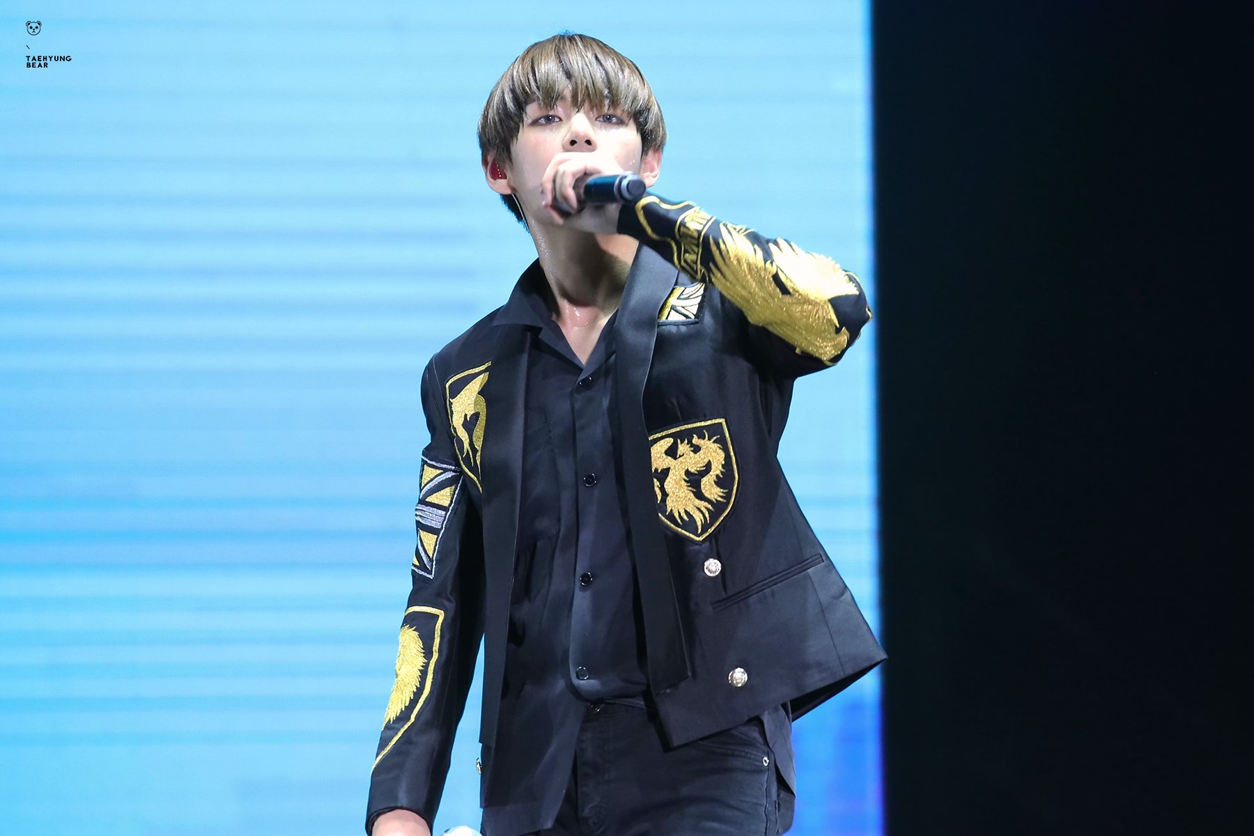 160723 Pic 2016 Bts Live 화양연화 On Stage Epilogue In Beijing V 160723 Pic 2016 Bts Live 화양연화 On Stage Epilogue In Beijing V