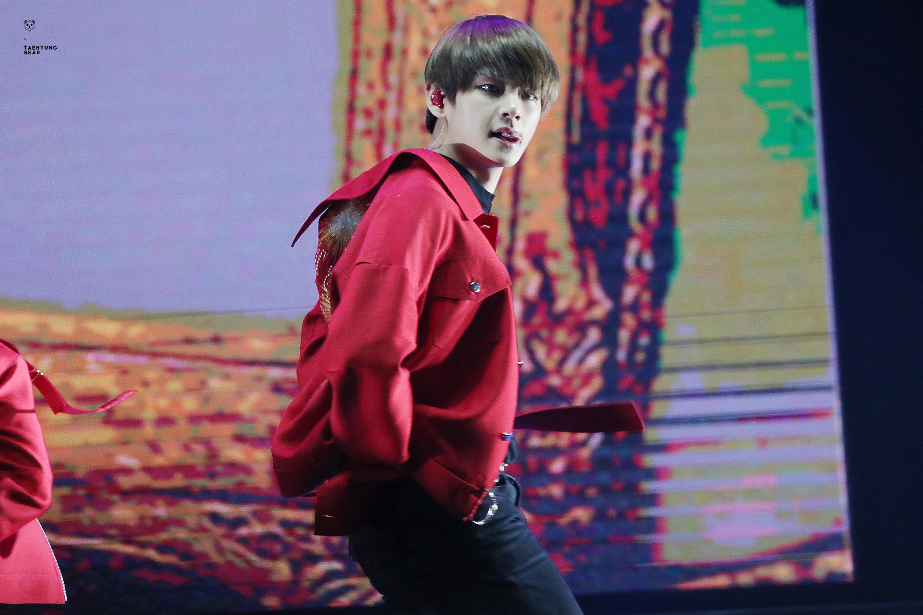 160723 Pic 2016 Bts Live 화양연화 On Stage Epilogue In Beijing V 160723 Pic 2016 Bts Live 화양연화 On Stage Epilogue In Beijing V