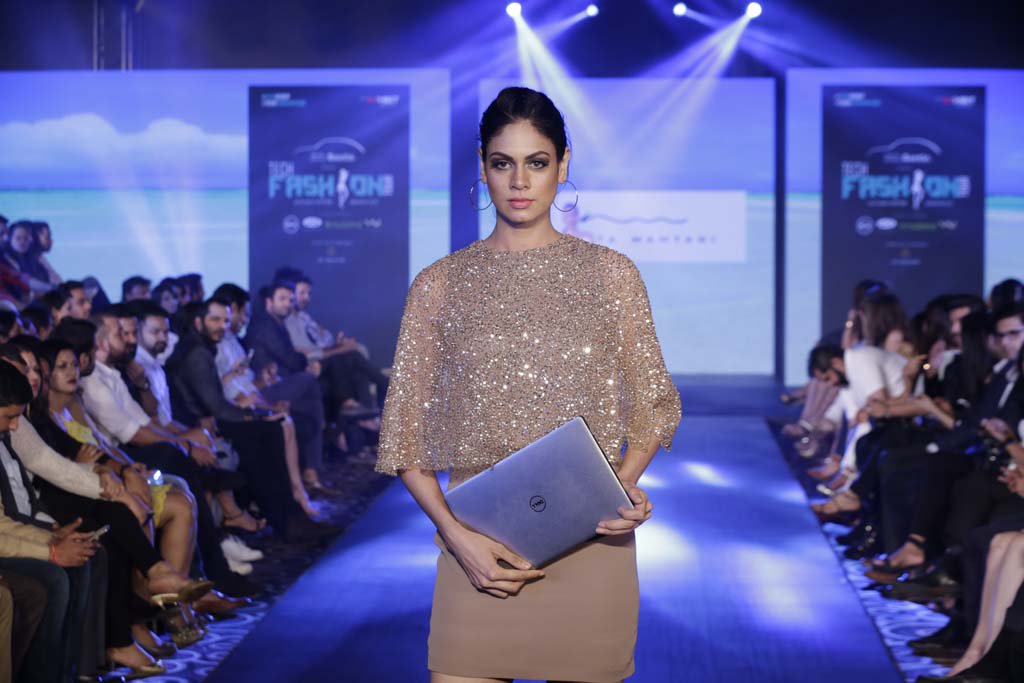 exhibitmagazine's tweet photo. @Dell_IN #TFT16 #TechFashionTour #TechkedUp https://t.co/bI14qrbFq9