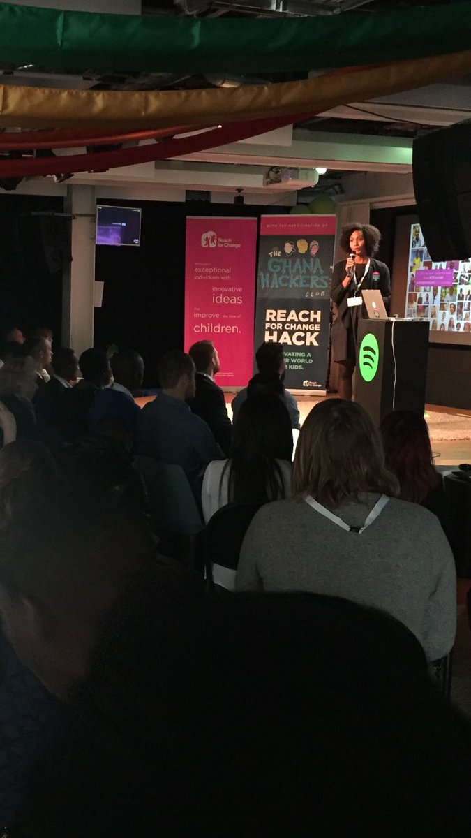 Now it's starting! Reach for Change Hack! #r4cHack