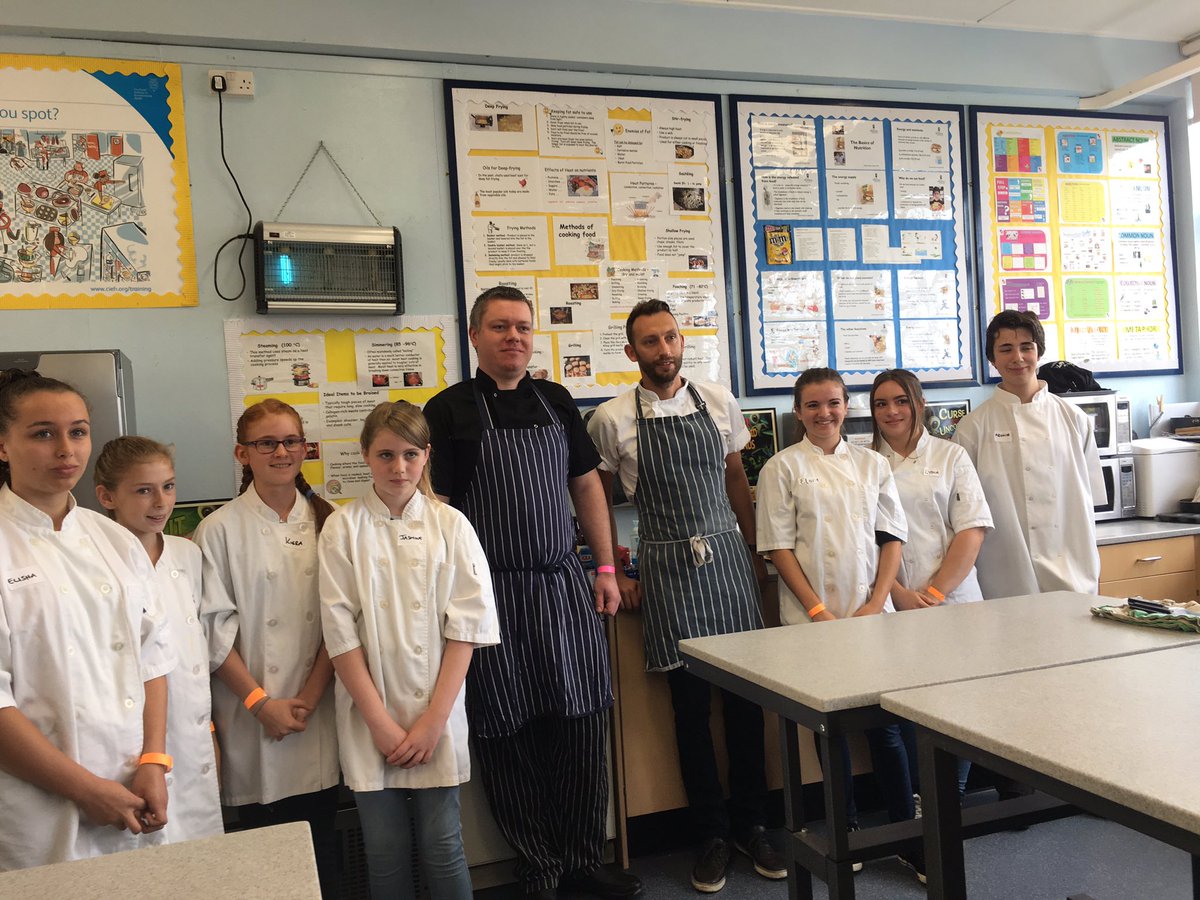 We have very delighted to have raised shy of £2000 for PTA school funds <a href="/AcleTastyFest/">Suzanne Webb</a> - thanks 2 all who made this happen, @FoodFestNorfolk