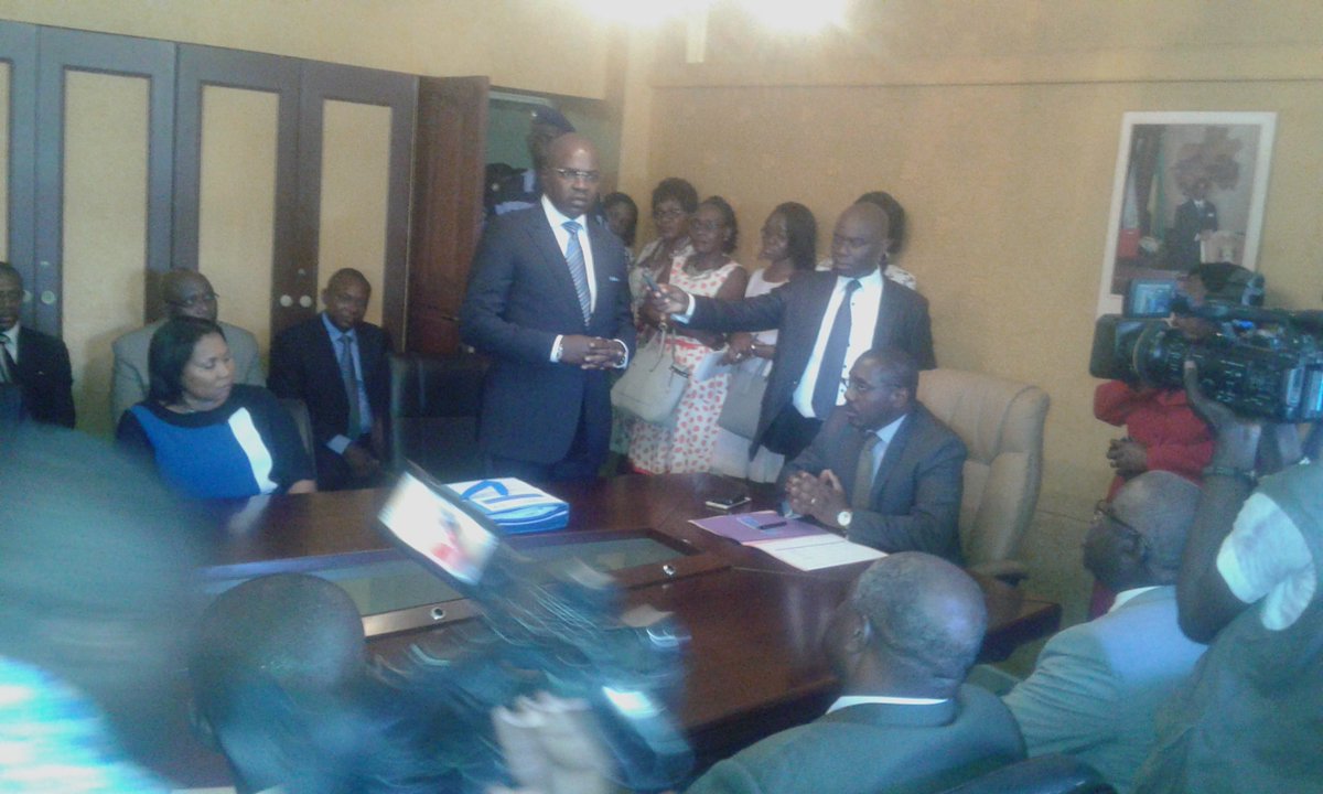 Yves Fernand MAMFOUMBI :"le temps des discours est terminé" <a href="/grainegabon/">GRAINE</a> <a href="/PresidenceGA/">Présidence de la République Gabonaise</a> @GabonPrimature