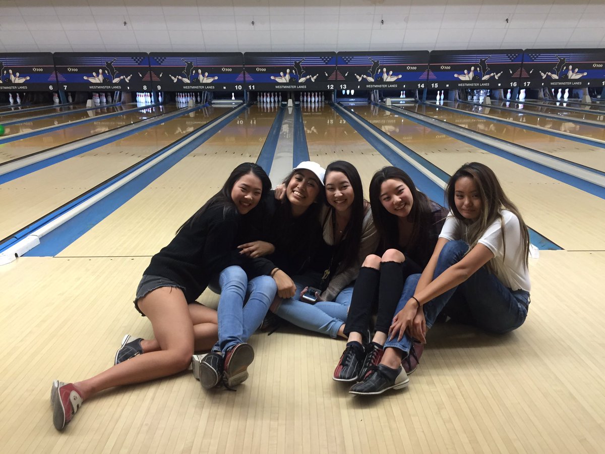 sophiaaatee's tweet photo. fuckin loooveee my KASA fam #drowling 🎳🔥 https://t.co/ggN159MKZf