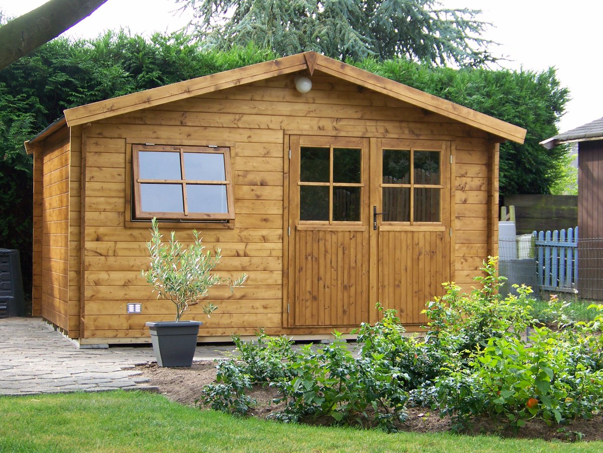 ChaletCenterFR's tweet photo. Comment choisir votre abri de jardin ? @Bricoleur_pro https://t.co/11RnsEERBe https://t.co/13gTKv079f