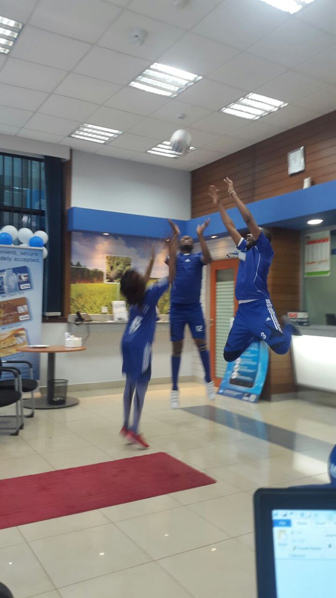 kyeujnr's tweet photo. Football legends @imbankke #ThikaBranch #CSWeek2016 https://t.co/dFHsd3Ki7f