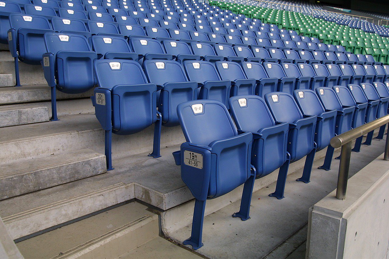 コトブキシーティング 公式 ﾄﾞｰｿﾞ っ 埼玉スタジアムのイス W杯最終予選 Samuraiblue