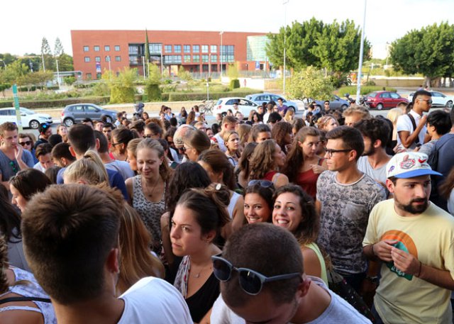 Ayer <a href="/InfoUMA/">Universidad de Málaga</a> dio la bienvenida a más de 1.000 alumnos extranjeros llegados de 47 países. ¡Espero que disfrutéis de vuestra estancia!