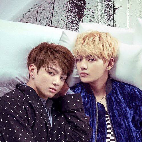 247asimp's tweet photo. this pictures are messing with my brain and heart
#bts #bangtan #bangtanboys #vkook #yoonmin #namjin #sorryjhope https://t.co/wCuD33PdIX