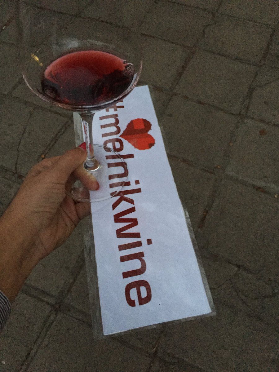 Apollowine's tweet photo. We love #melnikwines! Find out why with #apollowine online selection https://t.co/t45q4z6hPZ