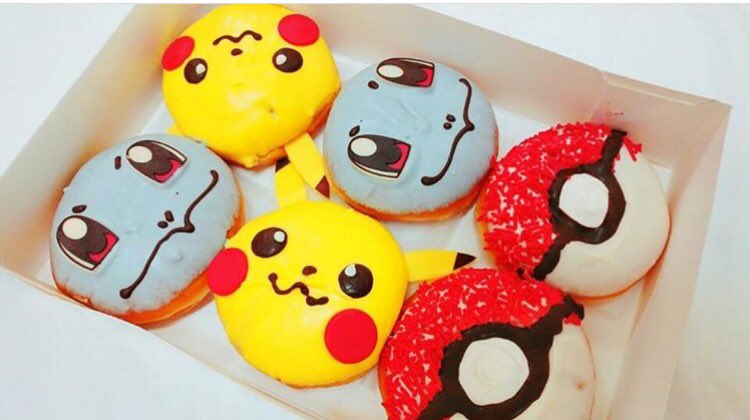 callme1993's tweet photo. 韓国でもポケモンブーム🇰🇷

韓国のクリスピードーナッツが出しているポケモンドーナツ🍩💞

日本でも出して欲しい🇯🇵😂💟

#callme1993 
#クリスピードーナッツ 
#크리스피도넛 
#食べたいと思ったらRT https://t.co/ZzDH6R4UAs