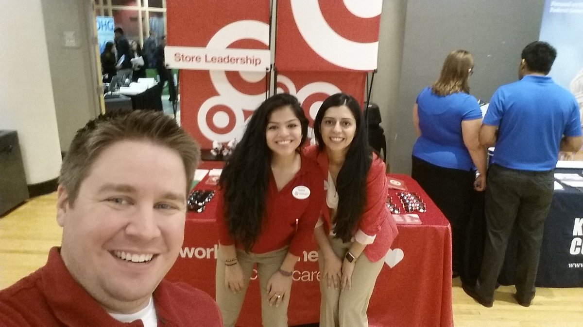 #TGTonCampus <a href="/GeorgeMasonU/">George Mason University</a>  #HiringPatriots into leadership roles at the career fair 'til 4p today! @MasonCareer <a href="/dannykramer44/">Danny Kramer</a> <a href="/Marissa0608/">Marissa Alexander</a>